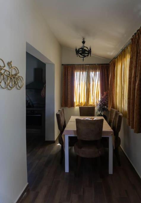 Casa Di Kapaka - New Villa In The Countryside Roupai ภายนอก รูปภาพ